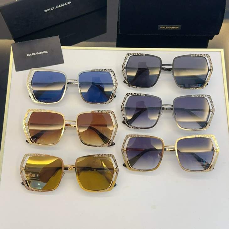 Picture of Chopard Sunglasses _SKUfw60574696fw
